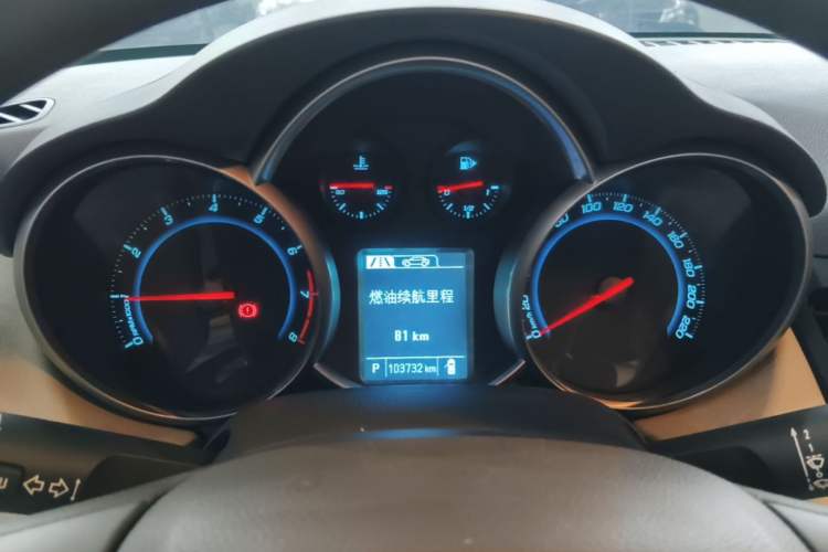 Used Chevrolet Cruze 2015 1.5L Classic SE AT Instrument Cluster