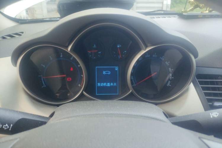 Used Chevrolet Cruze 2015 1.5L Classic SE MT Instrument Cluster