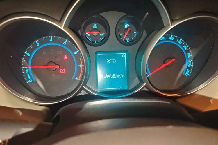 Used Chevrolet Cruze 2015 1.5L Classic SE AT Instrument Cluster