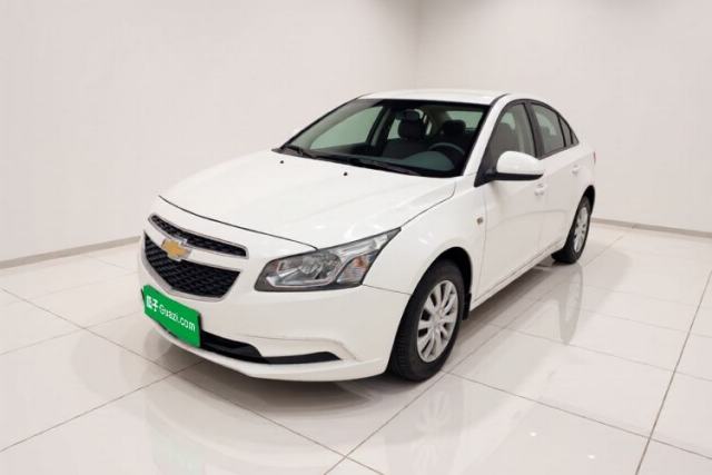 Ojetý Chevrolet Cruze 2015 1.5L Classic SL MT