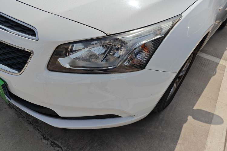 Used Chevrolet Cruze 2015 1.5L Classic SL MT Left Front Headlight