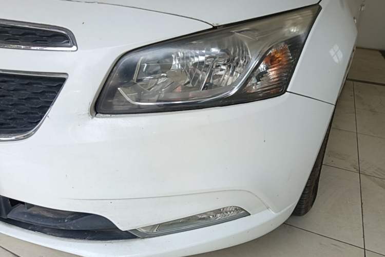 Used Chevrolet Cruze 2015 1.5L Classic SE MT Left Front Headlight
