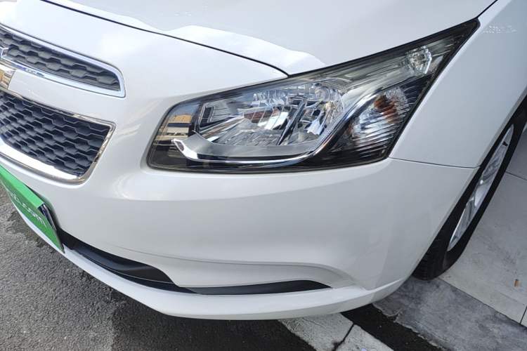 Used Chevrolet Cruze 2015 1.5L Classic SL MT Left Front Headlight
