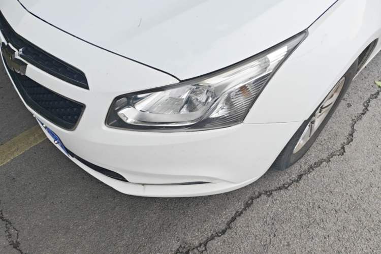 Used Chevrolet Cruze 2015 1.5L Classic SL MT Left Front Headlight