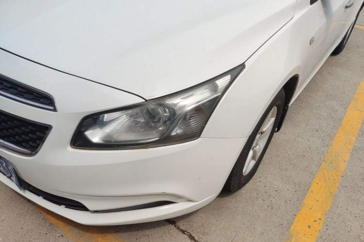 Used Chevrolet Cruze 2015 1.5L Classic SL MT Left Front Headlight