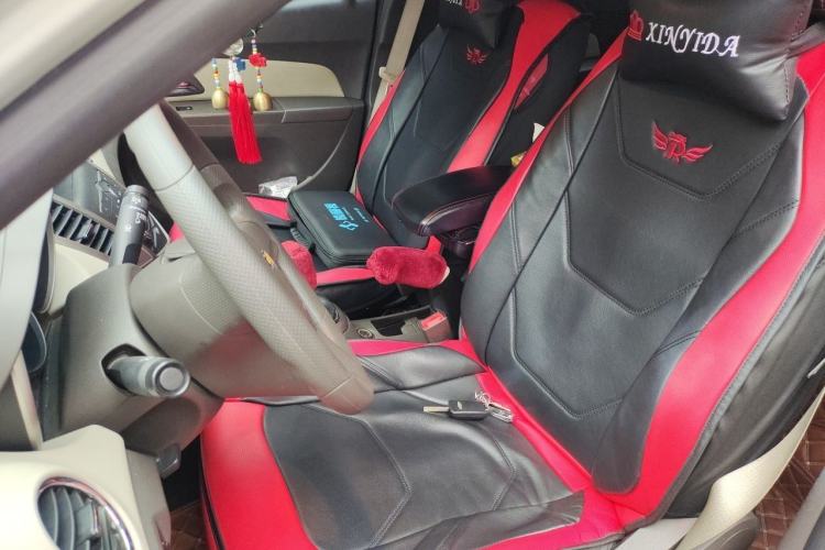 Used Chevrolet Cruze 2015 1.5L Classic SL MT Left Front Seat