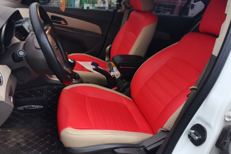 Used Chevrolet Cruze 2015 1.5L Classic SL MT Left Front Seat