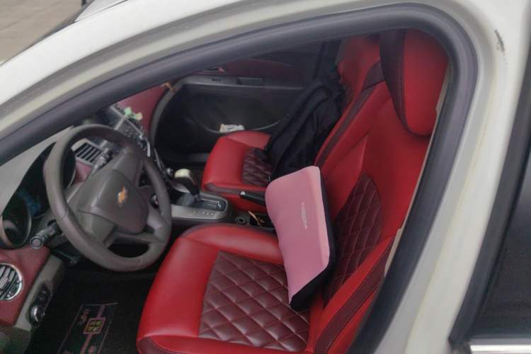 Used Chevrolet Cruze 2015 1.5L Classic SE AT Left Front Seat