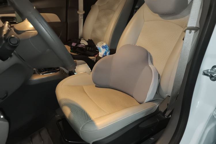 Used Chevrolet Cruze 2015 1.5L Classic SE MT Left Front Seat