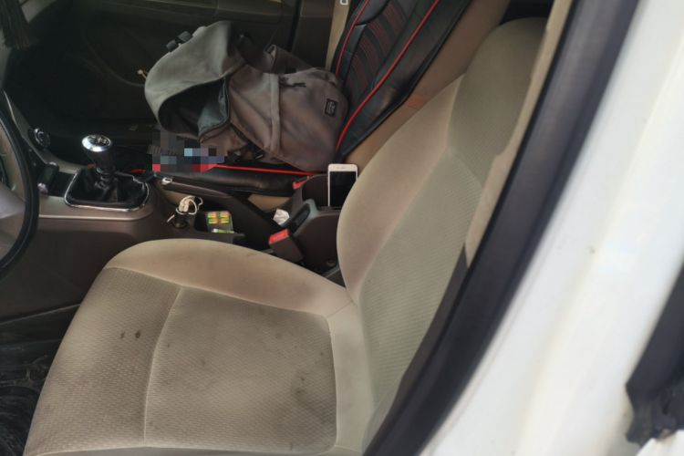Used Chevrolet Cruze 2015 1.5L Classic SL MT Left Front Seat