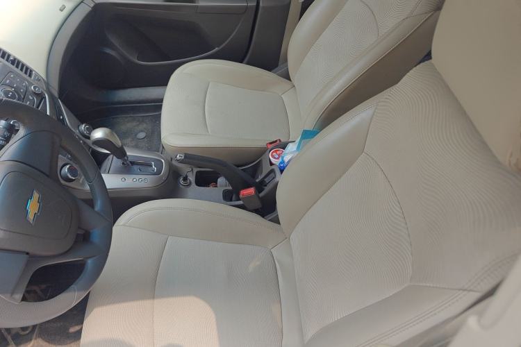 Used Chevrolet Cruze 2015 1.5L Classic SE AT Left Front Seat