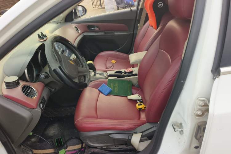 Used Chevrolet Cruze 2015 1.5L Classic SE AT Left Front Seat