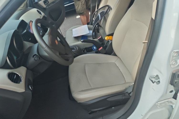 Used Chevrolet Cruze 2015 1.5L Classic SE AT Left Front Seat