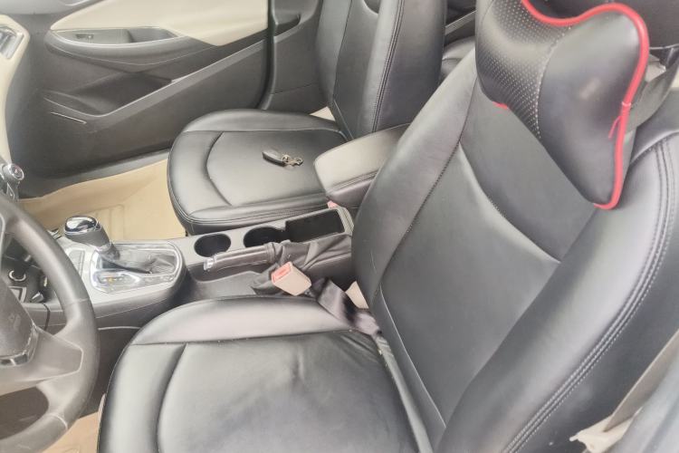 Used Chevrolet Cruze 2015 1.5L Automatic Luxury Edition Left Front Seat