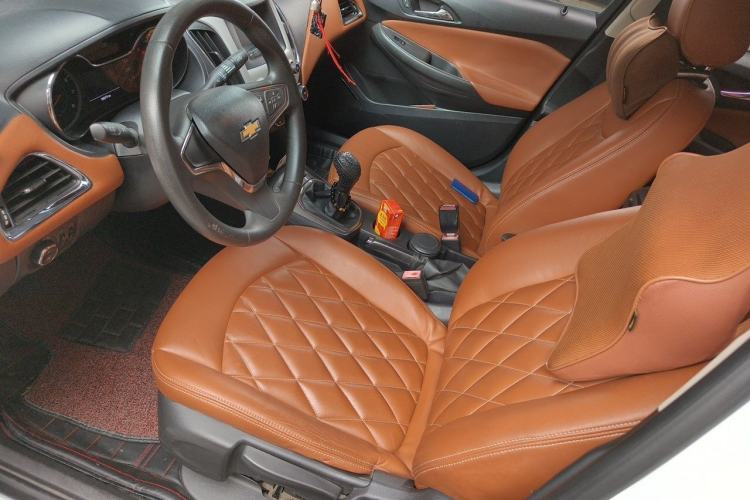 Used Chevrolet Cruze 2015 1.5L Manual Elite Edition Left Front Seat