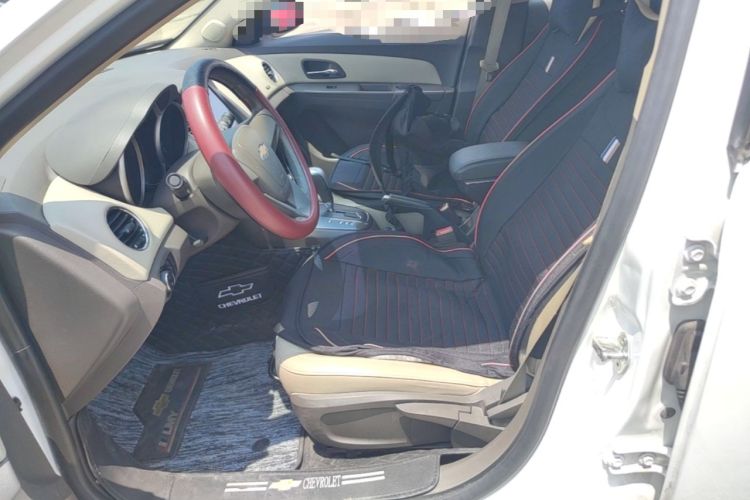 Used Chevrolet Cruze 2015 1.5L Classic SE AT Left Front Seat