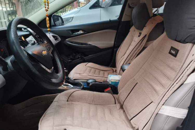 Used Chevrolet Cruze 2015 1.5L Automatic Luxury Edition Left Front Seat