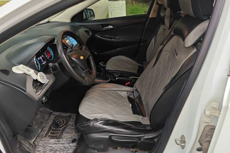 Used Chevrolet Cruze 2015 1.5L Manual Elite Edition Left Front Seat