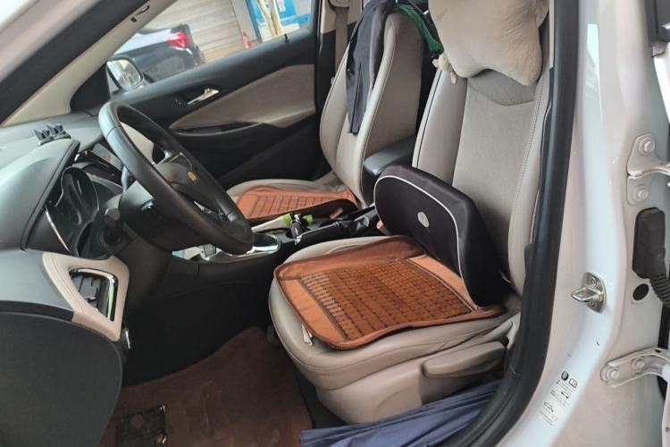 Used Chevrolet Cruze 2015 1.5L Automatic Luxury Edition Left Front Seat