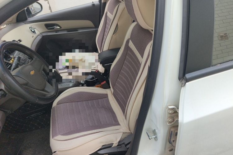 Used Chevrolet Cruze 2015 1.5L Classic SE AT Left Front Seat