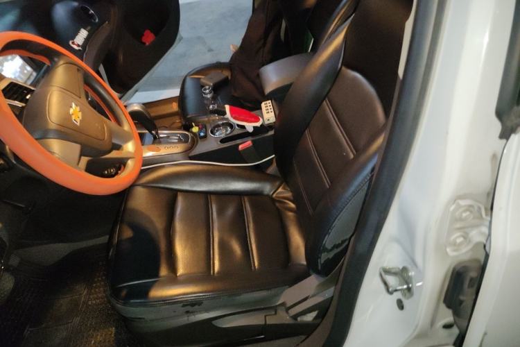 Used Chevrolet Cruze 2015 1.5L Classic SE AT Left Front Seat