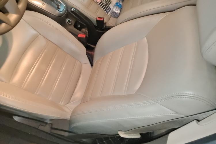 Used Chevrolet Cruze 2015 1.5L Classic SE AT Left Front Seat