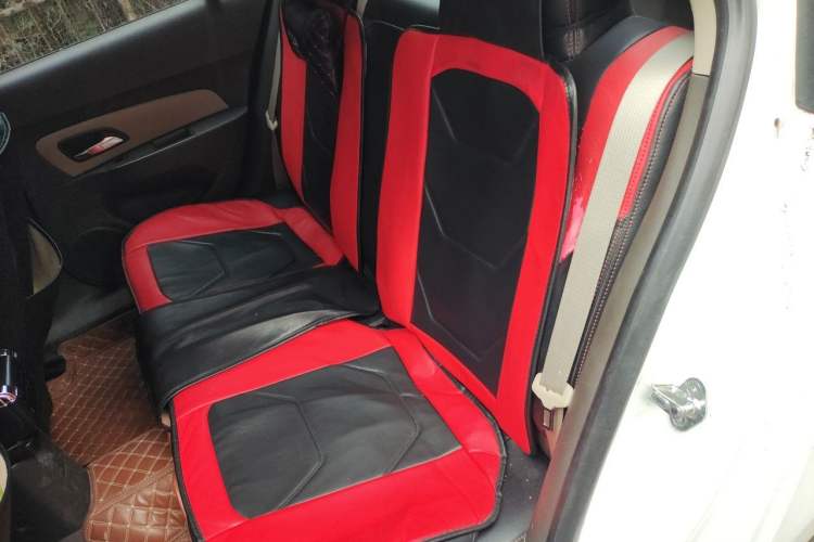 Used Chevrolet Cruze 2015 1.5L Classic SL MT Left Rear Seat
