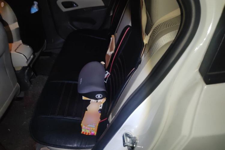 Used Chevrolet Cruze 2015 1.5L Classic SE MT Left Rear Seat