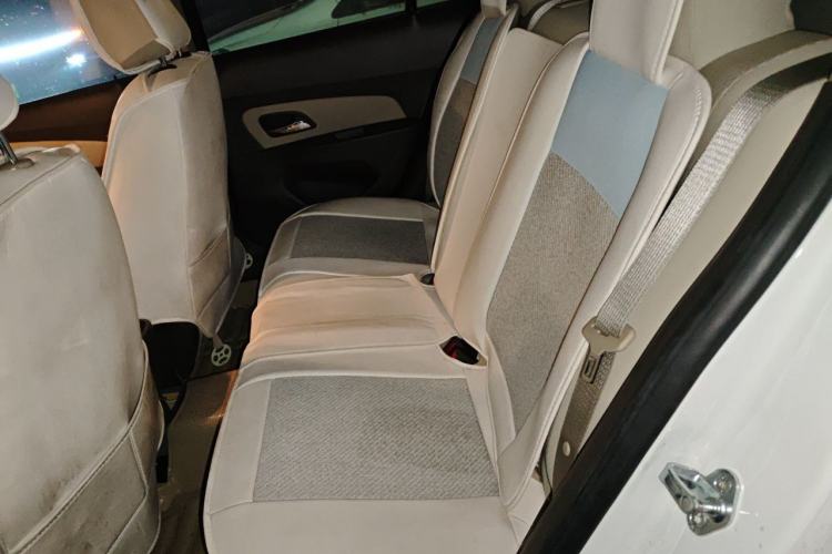 Used Chevrolet Cruze 2015 1.5L Classic SL MT Left Rear Seat