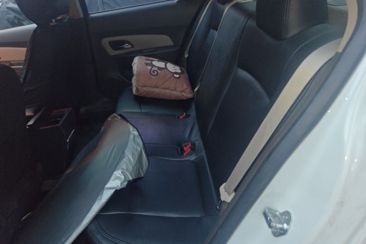 Used Chevrolet Cruze 2015 1.5L Classic SE AT Left Rear Seat