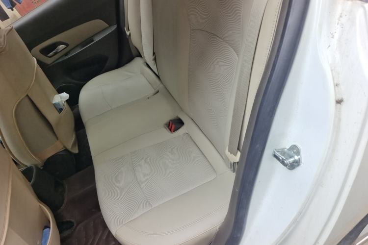 Used Chevrolet Cruze 2015 1.5L Classic SE AT Left Rear Seat