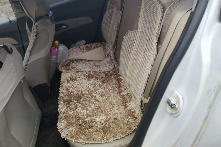 Used Chevrolet Cruze 2015 1.5L Classic SE MT Left Rear Seat