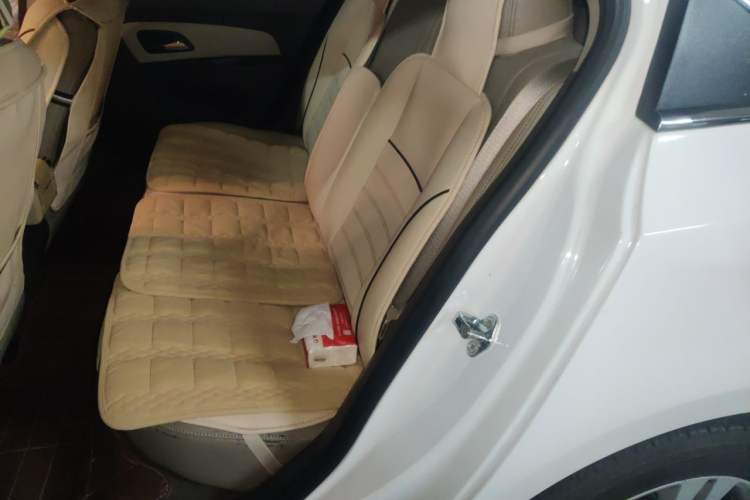 Used Chevrolet Cruze 2015 1.5L Classic SE AT Left Rear Seat