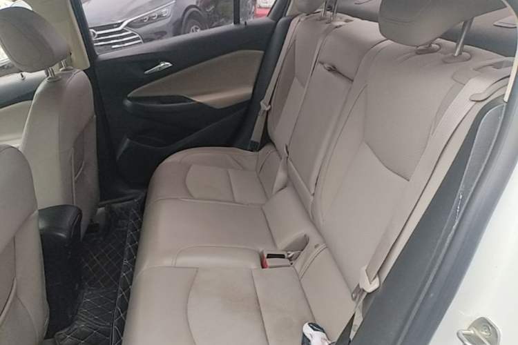 Used Chevrolet Cruze 2015 1.5L Automatic Luxury Edition Left Rear Seat