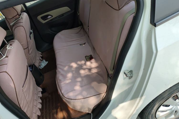 Used Chevrolet Cruze 2015 1.5L Classic SL MT Left Rear Seat