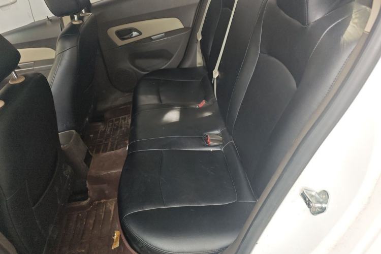 Used Chevrolet Cruze 2015 1.5L Classic SL MT Left Rear Seat