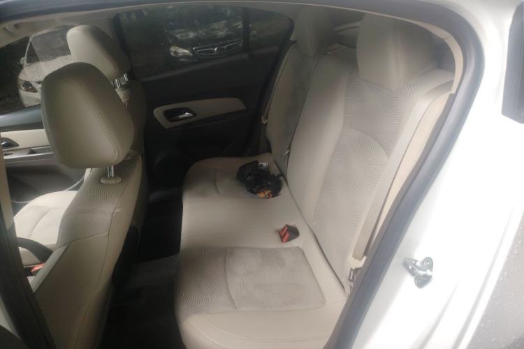 Used Chevrolet Cruze 2015 1.5L Classic SE AT Left Rear Seat