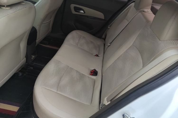 Used Chevrolet Cruze 2015 1.5L Classic SE MT Left Rear Seat