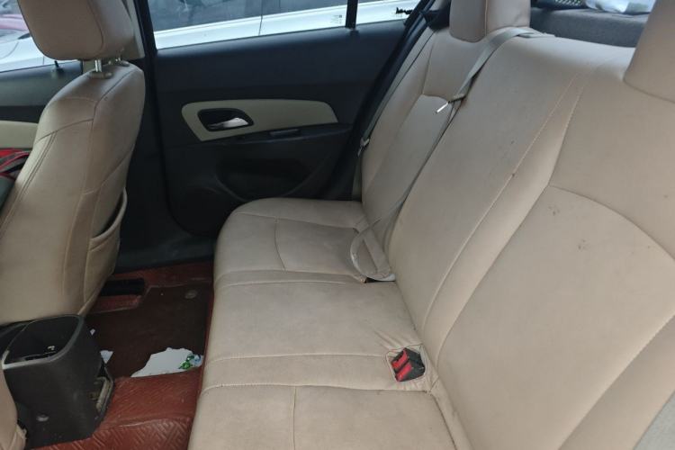 Used Chevrolet Cruze 2015 1.5L Classic SL MT Left Rear Seat