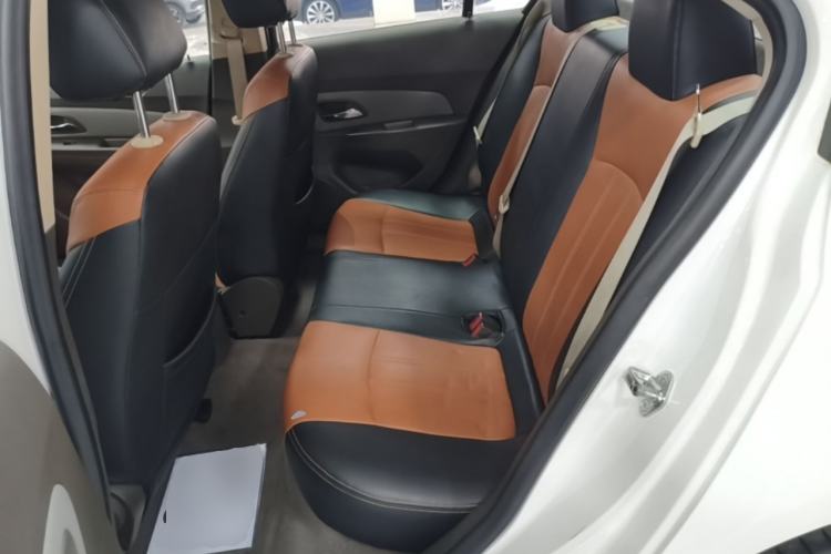 Used Chevrolet Cruze 2015 1.5L Classic SE AT Left Rear Seat