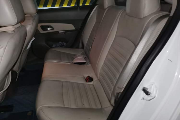 Used Chevrolet Cruze 2015 1.5L Classic SL MT Left Rear Seat