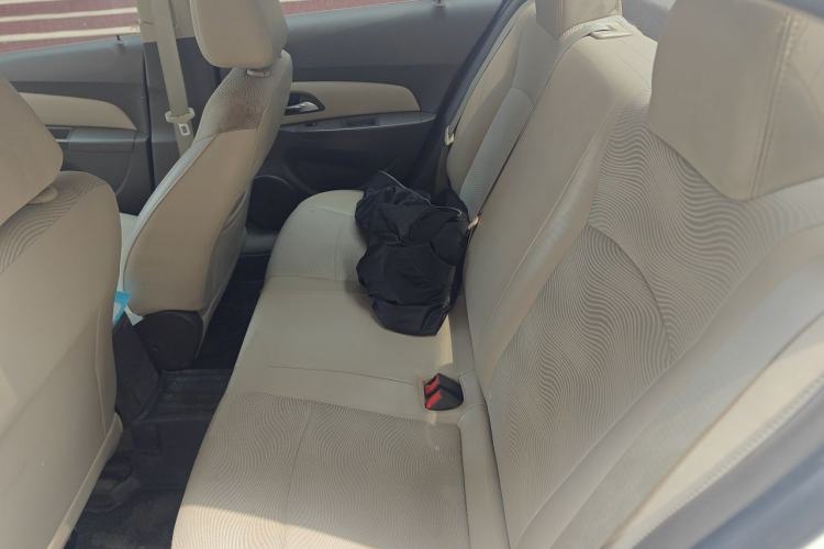 Used Chevrolet Cruze 2015 1.5L Classic SE AT Left Rear Seat