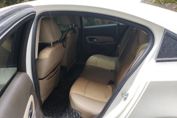 Used Chevrolet Cruze 2015 1.5L Automatic Luxury Edition Left Rear Seat