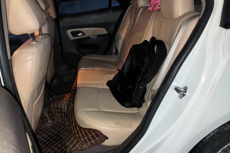 Used Chevrolet Cruze 2015 1.5L Classic SL MT Left Rear Seat