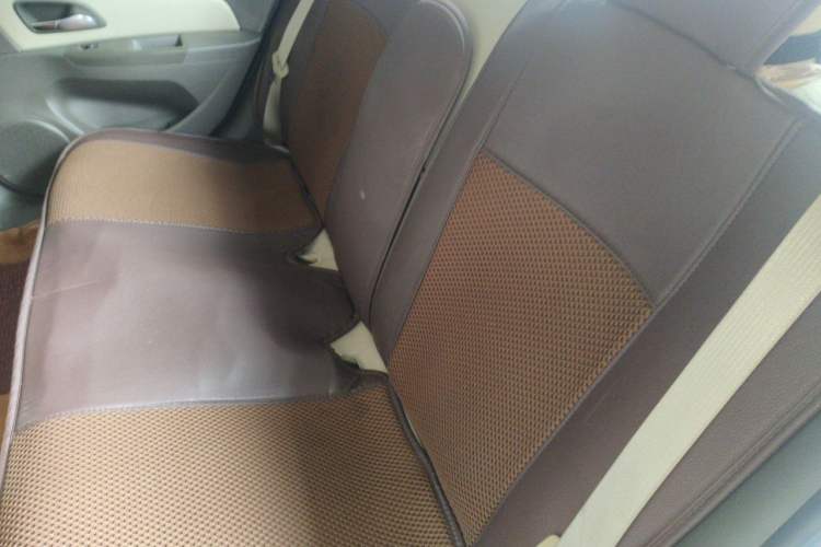 Used Chevrolet Cruze 2015 1.5L Classic SE AT Left Rear Seat