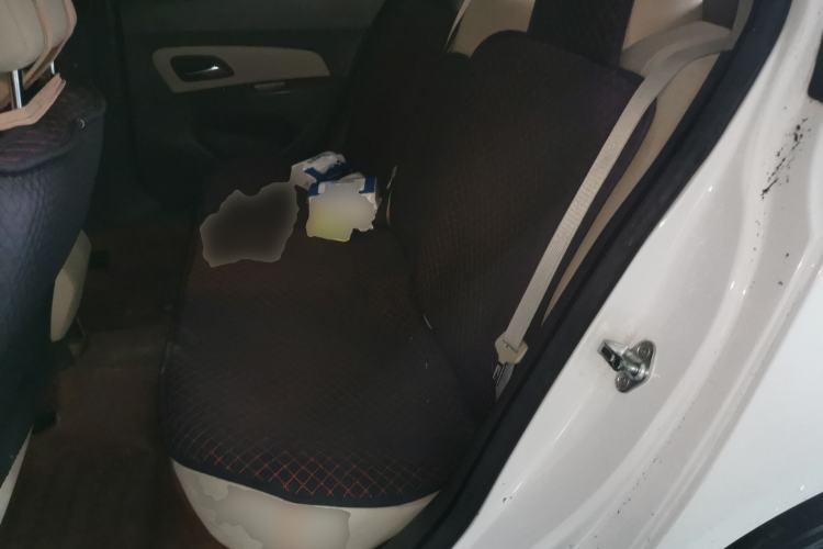 Used Chevrolet Cruze 2015 1.5L Classic SL MT Left Rear Seat