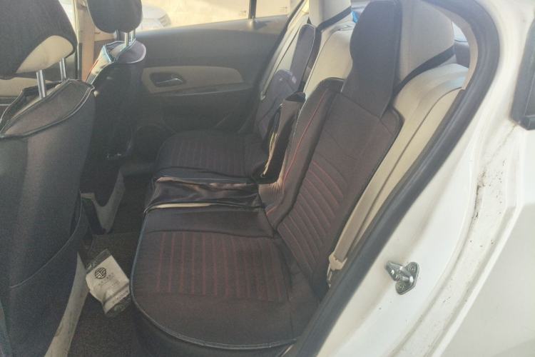 Used Chevrolet Cruze 2015 1.5L Classic SL MT Left Rear Seat