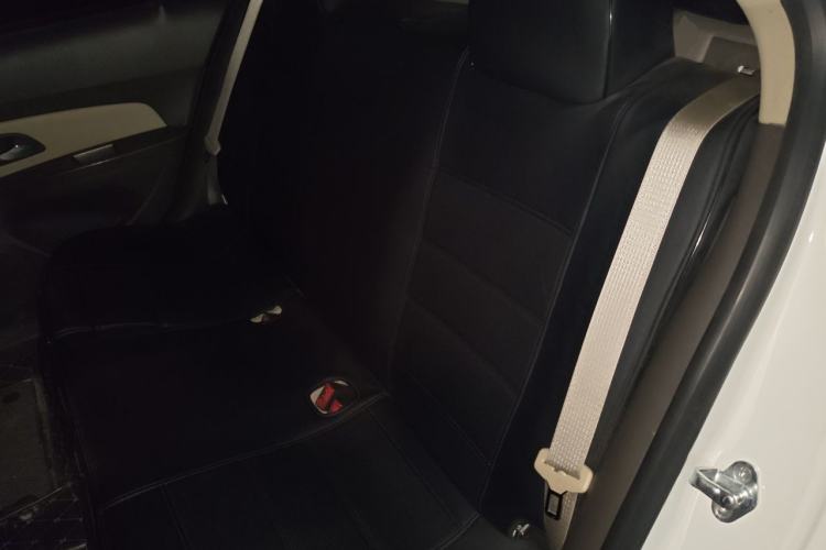 Used Chevrolet Cruze 2015 1.5L Classic SL MT Left Rear Seat