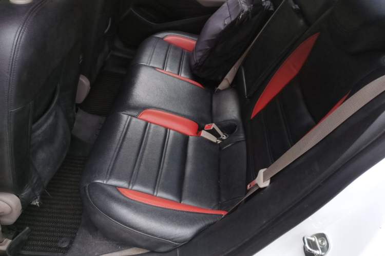Used Chevrolet Cruze 2015 1.5L Automatic Luxury Edition Left Rear Seat