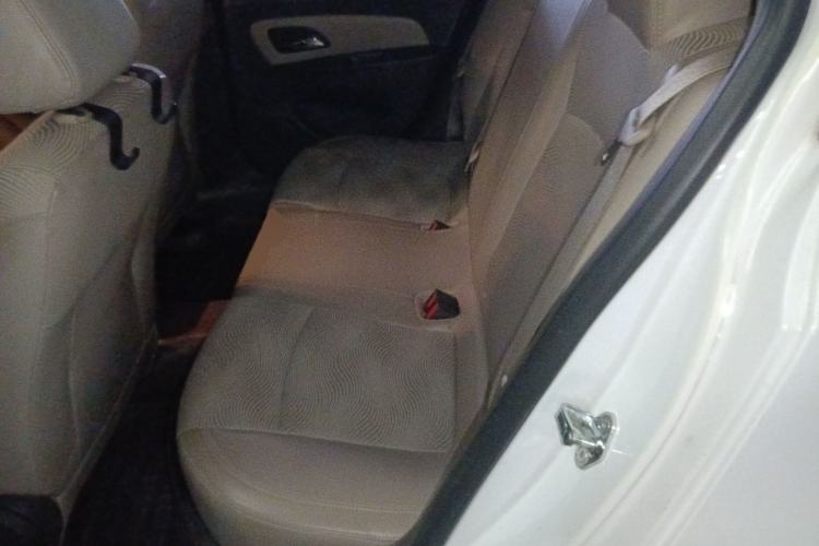 Used Chevrolet Cruze 2015 1.5L Classic SE AT Left Rear Seat